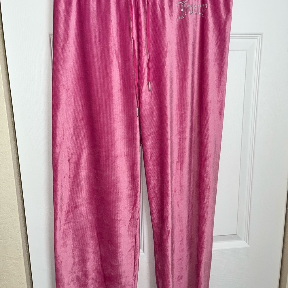 Juicy Couture Fuchsia Velour Lounge Pants
